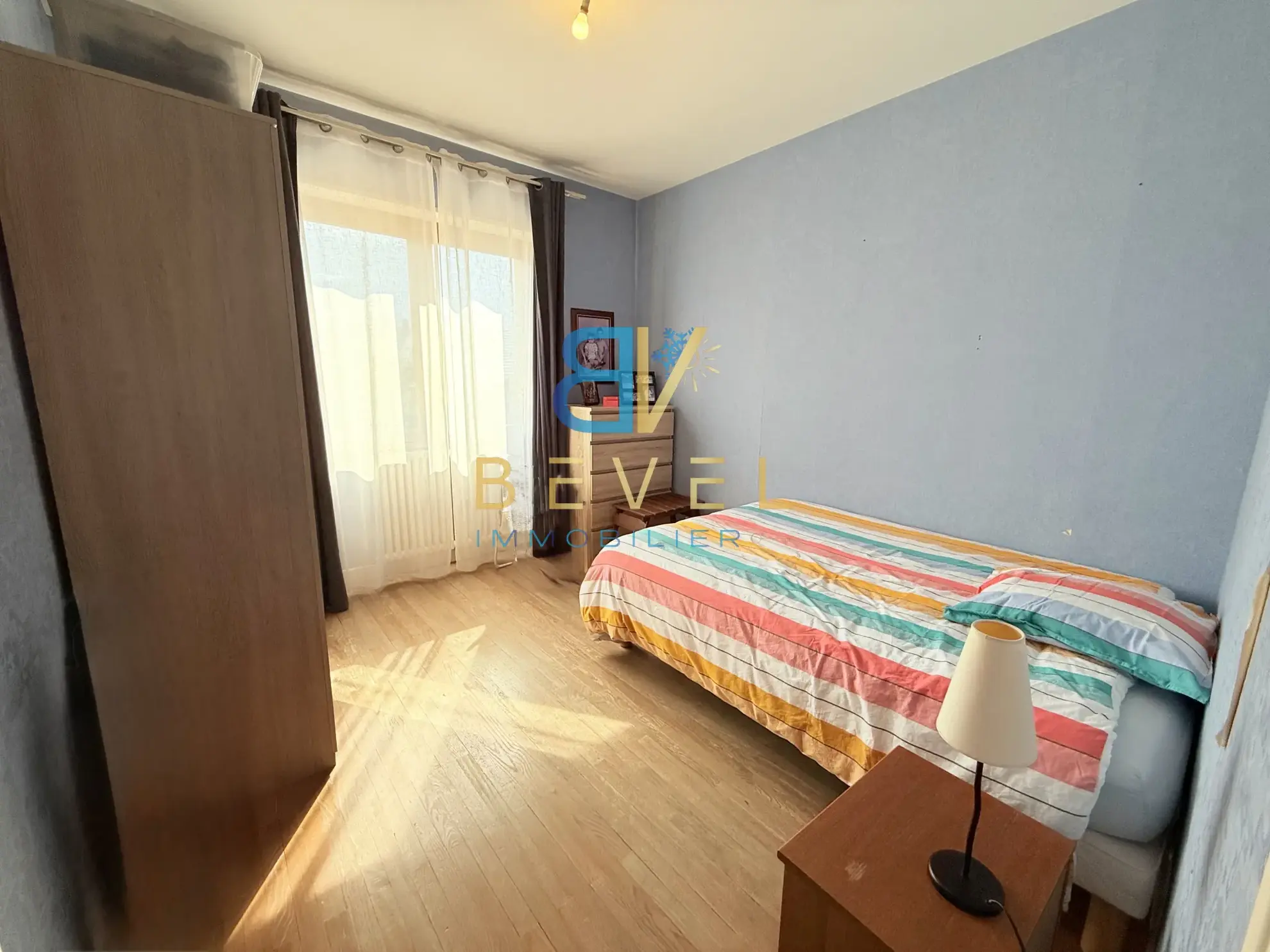 Appartement à vendre à Saint-Jean-de-Maurienne avec garage, balcon et cadre montagnard 