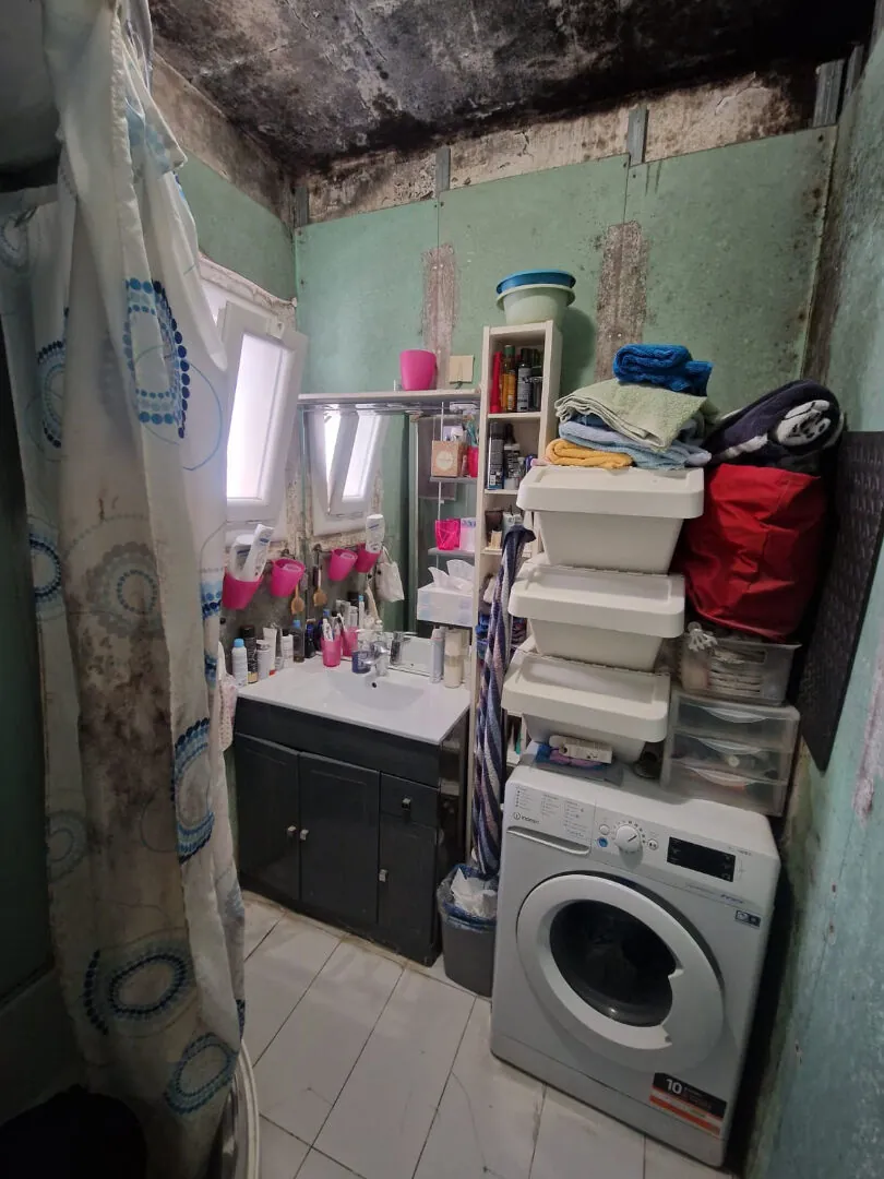 Maison 59 m² avec garage et jardin à Gardanne, rénovation possible 
