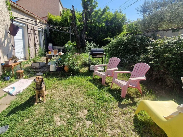 Maison 59 m² avec garage et jardin à Gardanne, rénovation possible
