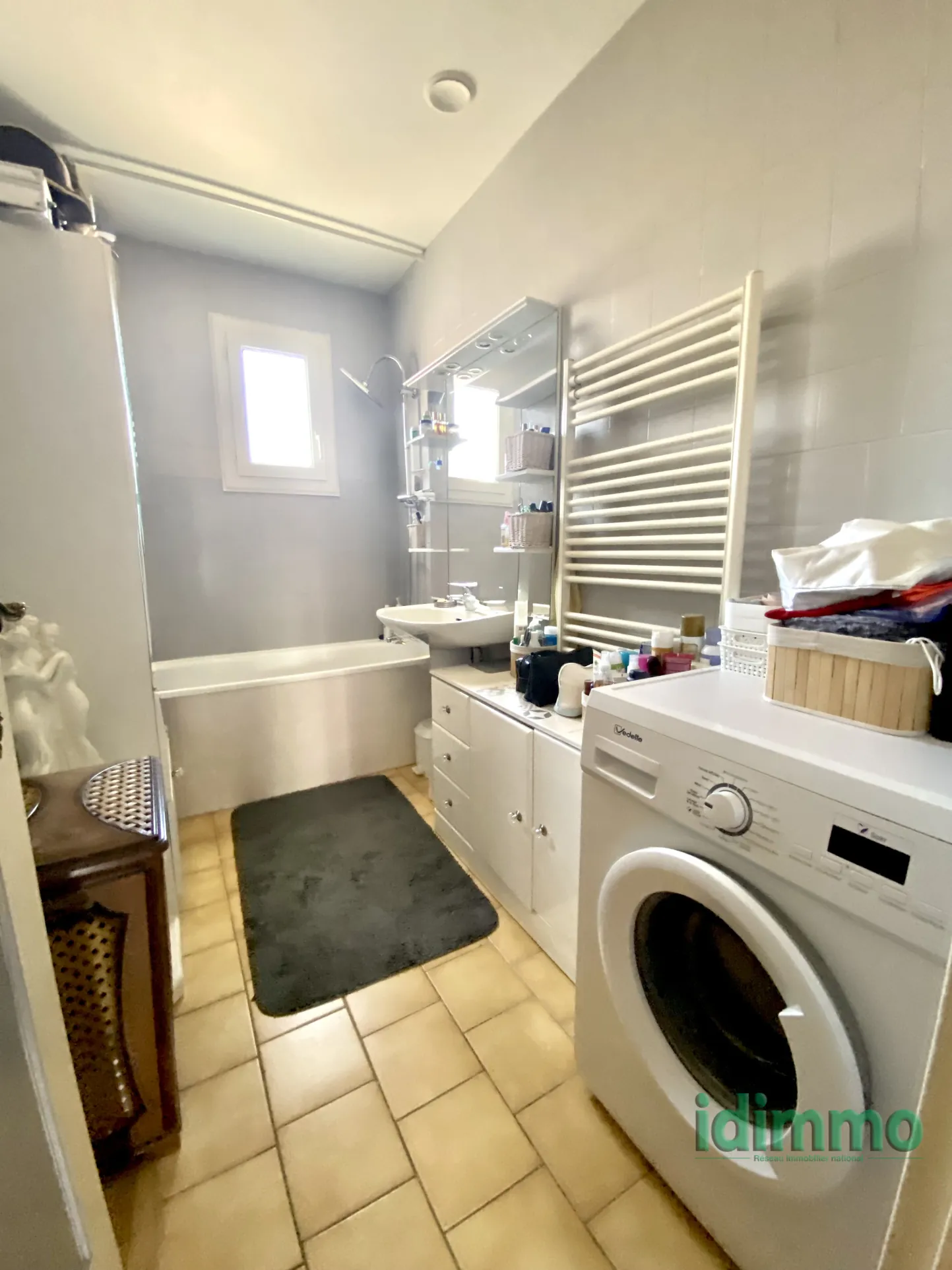 Grande maison de 171 m² avec terrain à Annonay, idéale pour investisseurs ou familles 
