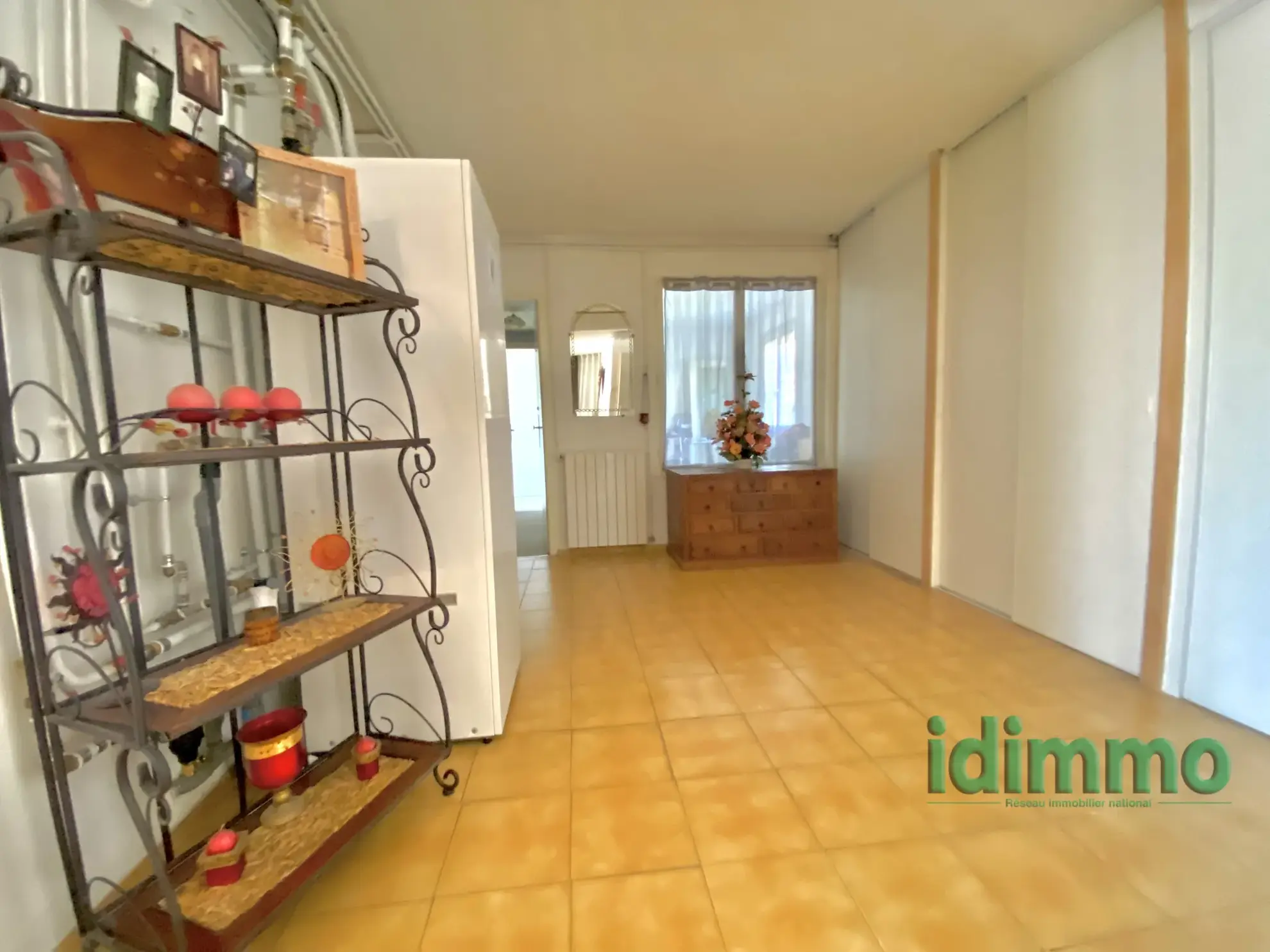 Grande maison de 171 m² avec terrain à Annonay, idéale pour investisseurs ou familles 