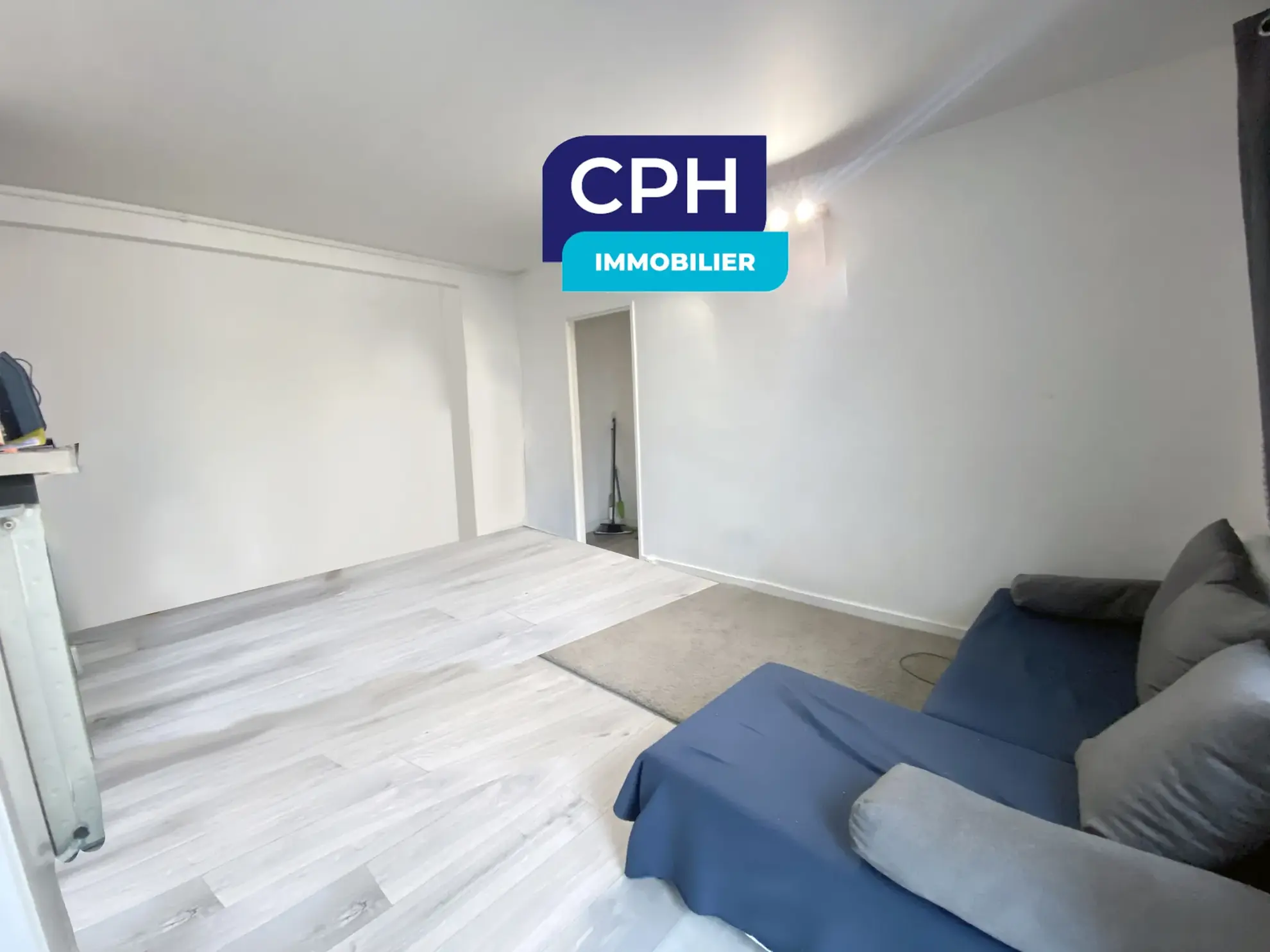 Appartement 2 pièces rénové avec parking et cave à Thiais 