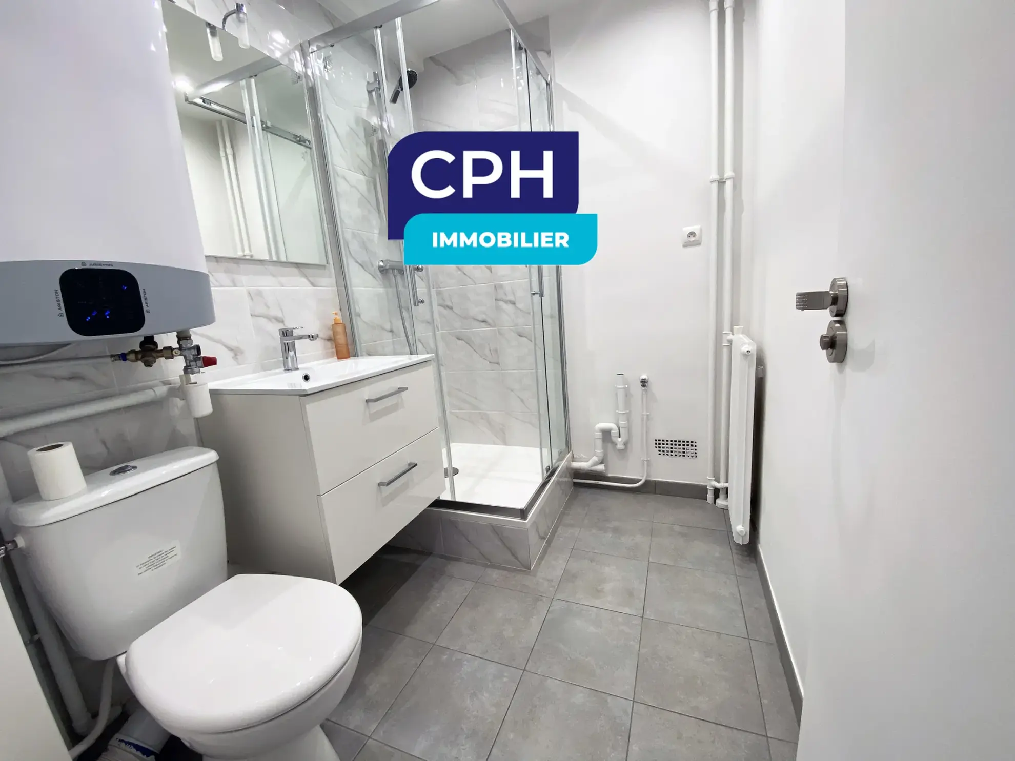 Appartement 2 pièces rénové avec parking et cave à Thiais 