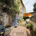 Maison en pierre historique à vendre à Tallende, 84 m² avec terrasse, à rénover, idéal premier achat