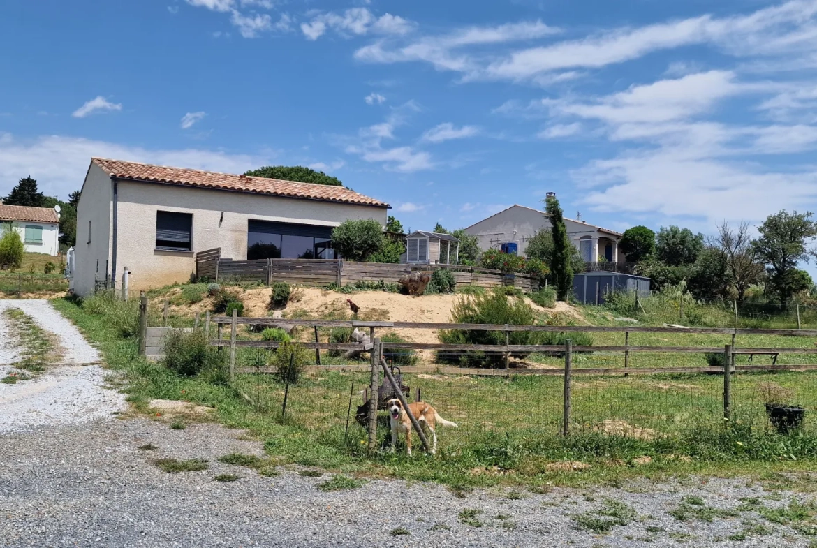 Maison 4 pièces de 88 m² avec terrain de 1195 m² à Villarzel-Cabardès, vue Pyrénées 