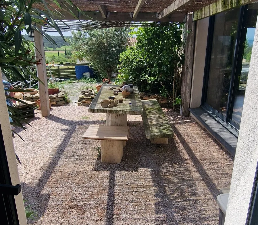Maison 4 pièces de 88 m² avec terrain de 1195 m² à Villarzel-Cabardès, vue Pyrénées 