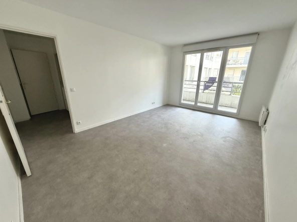 Appartement 2 pièces lumineux de 43 m² à Massy avec parking et loggia