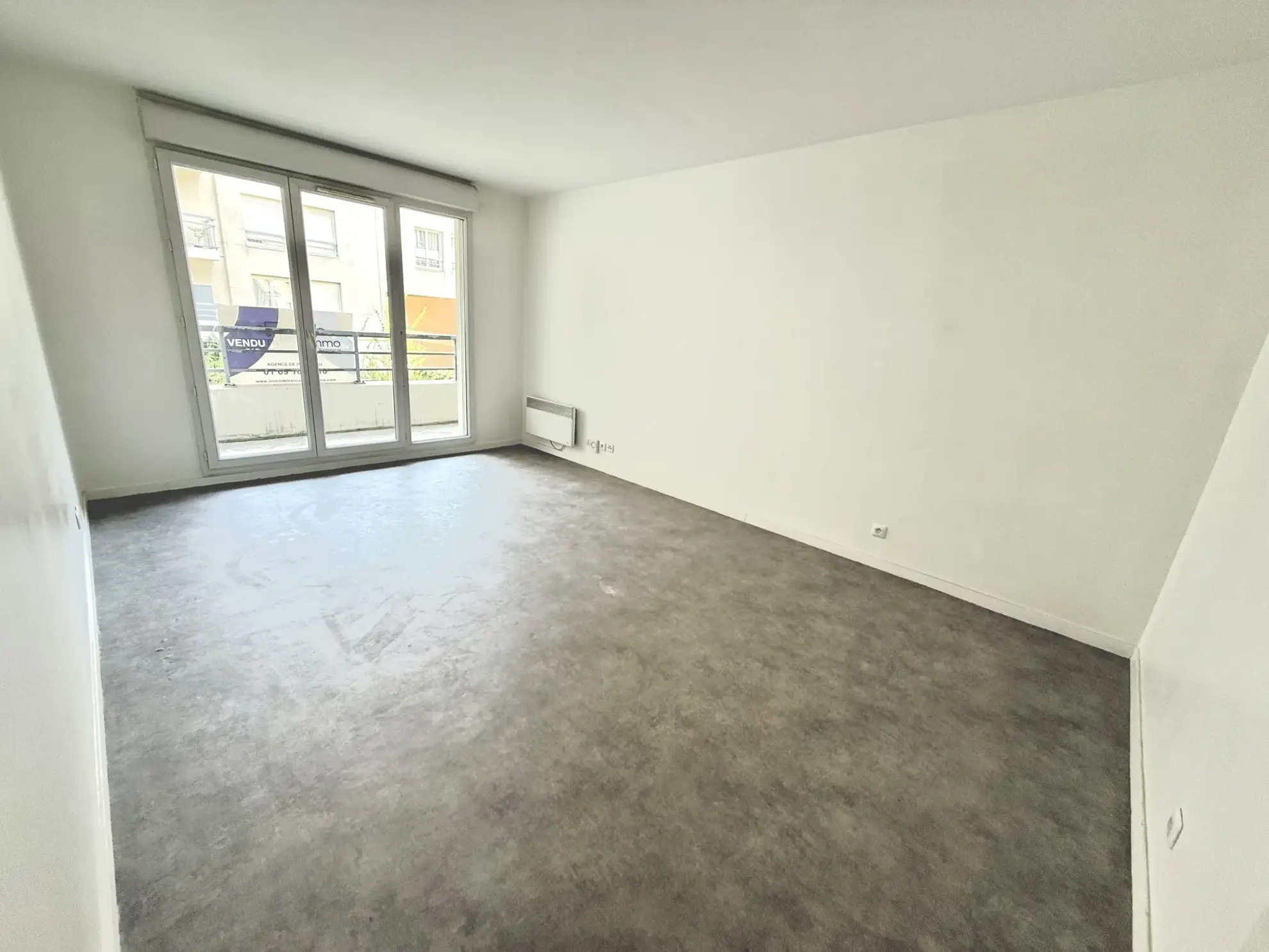 Appartement 2 pièces lumineux de 43 m² à Massy avec parking et loggia 