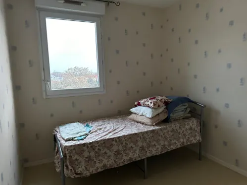 Appartement F3 à Argenteuil à vendre lors d'une vente aux enchères, balcon et parking inclus 