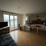 Appartement F3 à Argenteuil à vendre lors d'une vente aux enchères, balcon et parking inclus