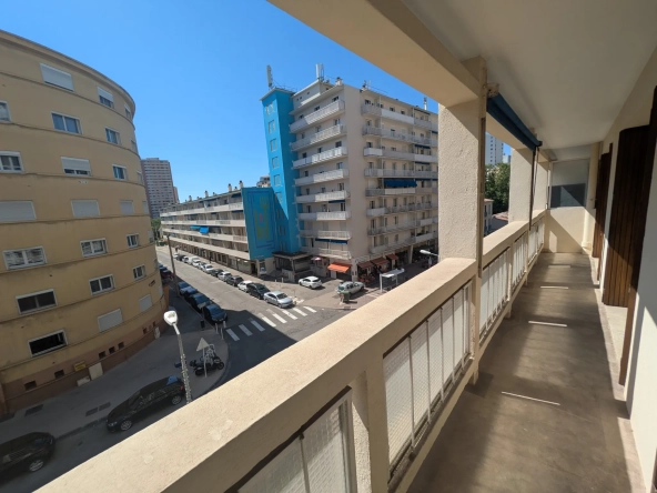 Appartement 3 pièces de 56m² avec balcon et cave à Toulon