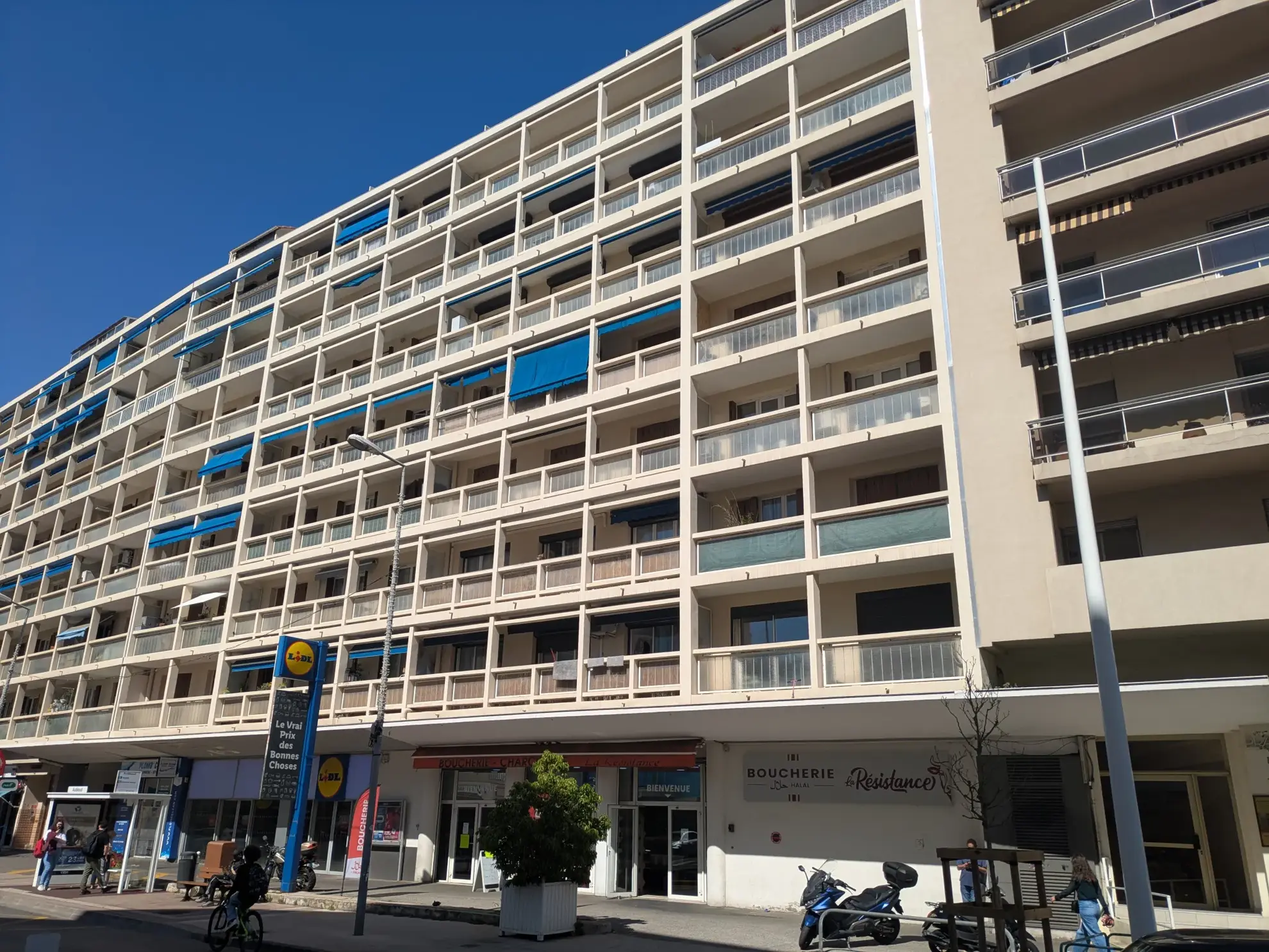 Appartement 3 pièces de 56m² avec balcon et cave à Toulon 