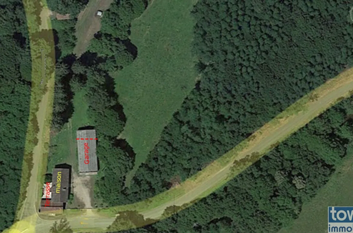 Grande propriété en Dordogne avec 11 chambres, terrain arboré et potentiel pour activité de chambres d'hôtes ou profession libérale 