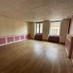 Appartement de 3 pièces à Pontarlier au centre-ville à rénover