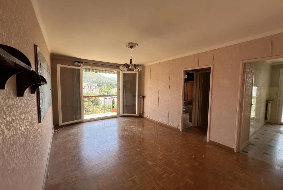 Appartement T2 de 50 m² à Marseille 10e avec balcon dans résidence sécurisée 