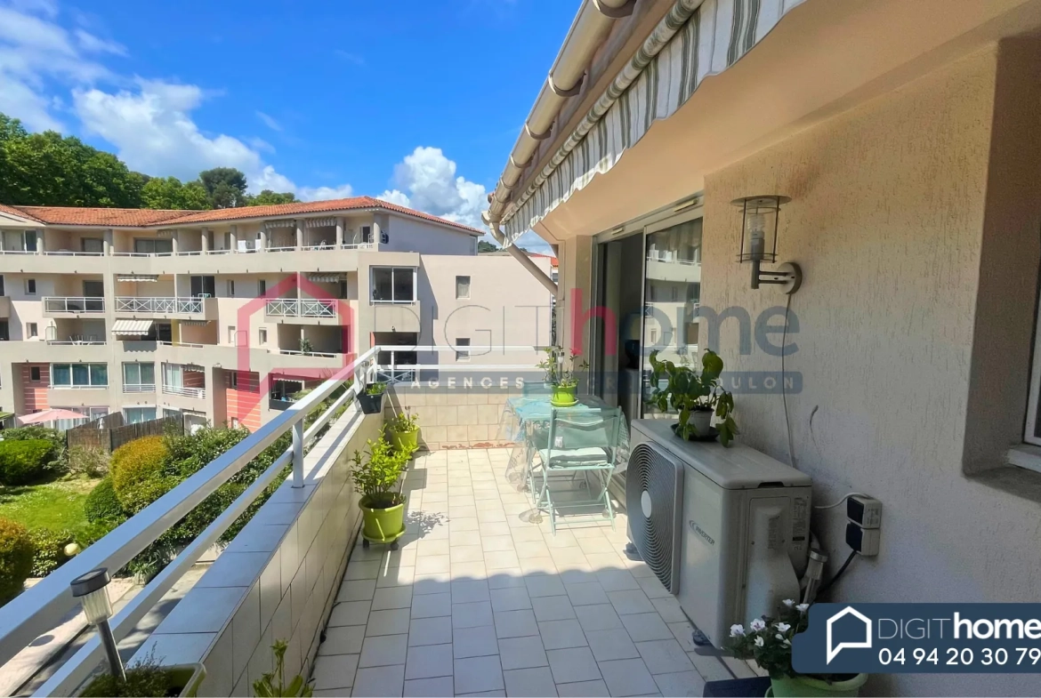 Appartement T2 avec terrasse, garage, piscines et tennis à Cagnes-sur-Mer 