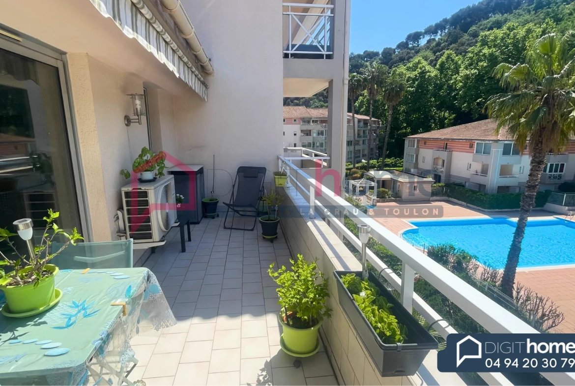 Appartement T2 avec terrasse, garage, piscines et tennis à Cagnes-sur-Mer 