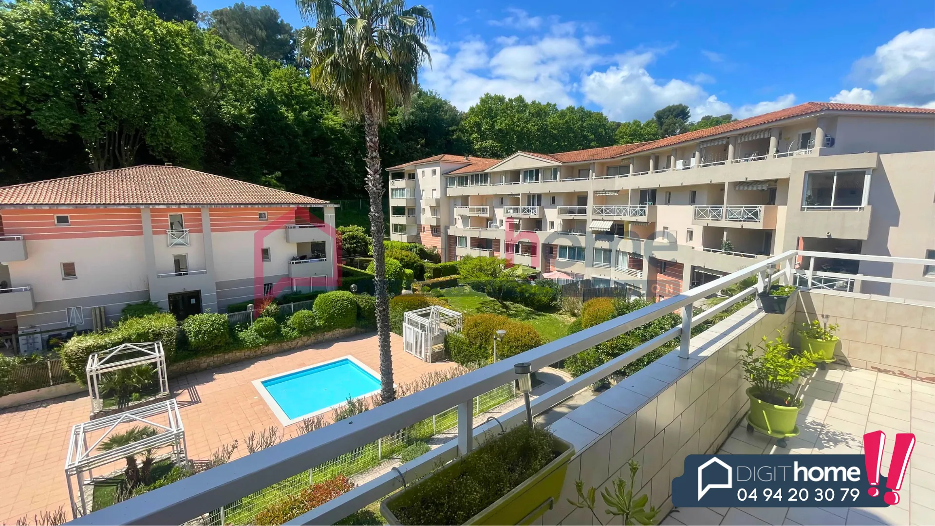 Appartement T2 avec terrasse, garage, piscines et tennis à Cagnes-sur-Mer 