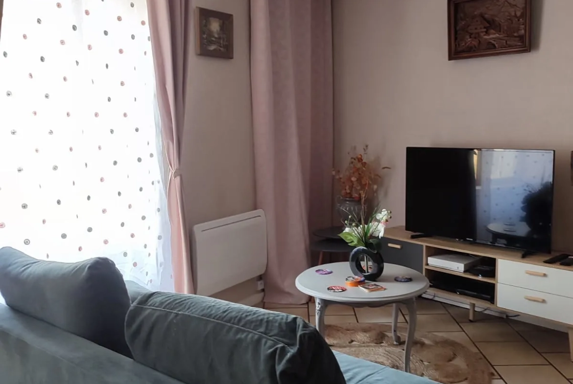 Immeuble rénové avec deux logements indépendants à Bourbonne-les-Bains 