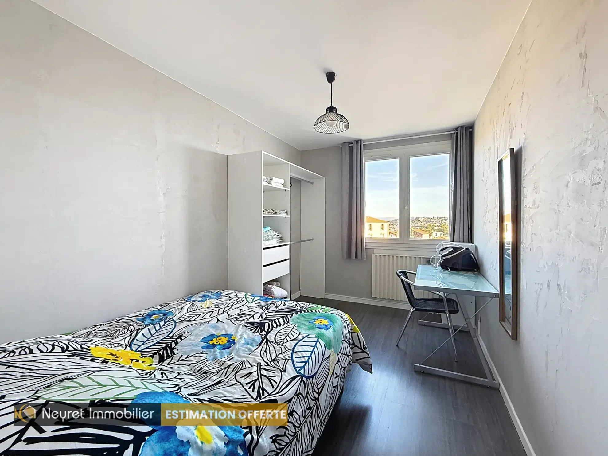 Vente appartement T4 à Jomayère, Saint-Étienne avec garage, balcon et cave 