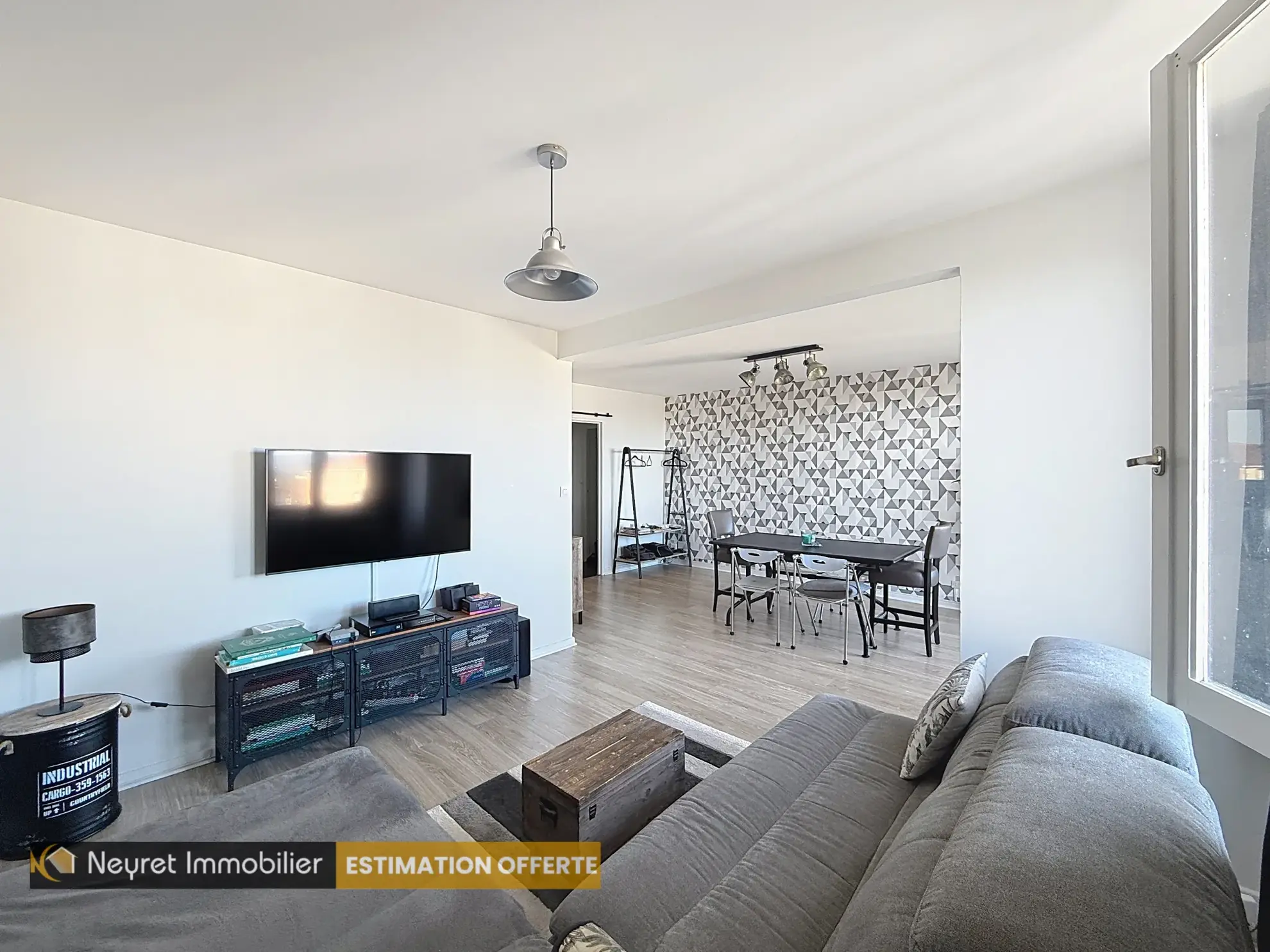 Vente appartement T4 à Jomayère, Saint-Étienne avec garage, balcon et cave 