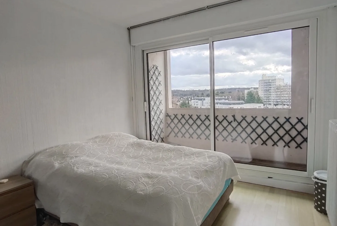 Superbe Appartement 5 pièces avec Vue sur la Seine à Le Pecq 