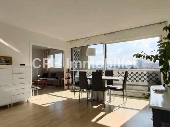 Superbe Appartement 5 pièces avec Vue sur la Seine à Le Pecq