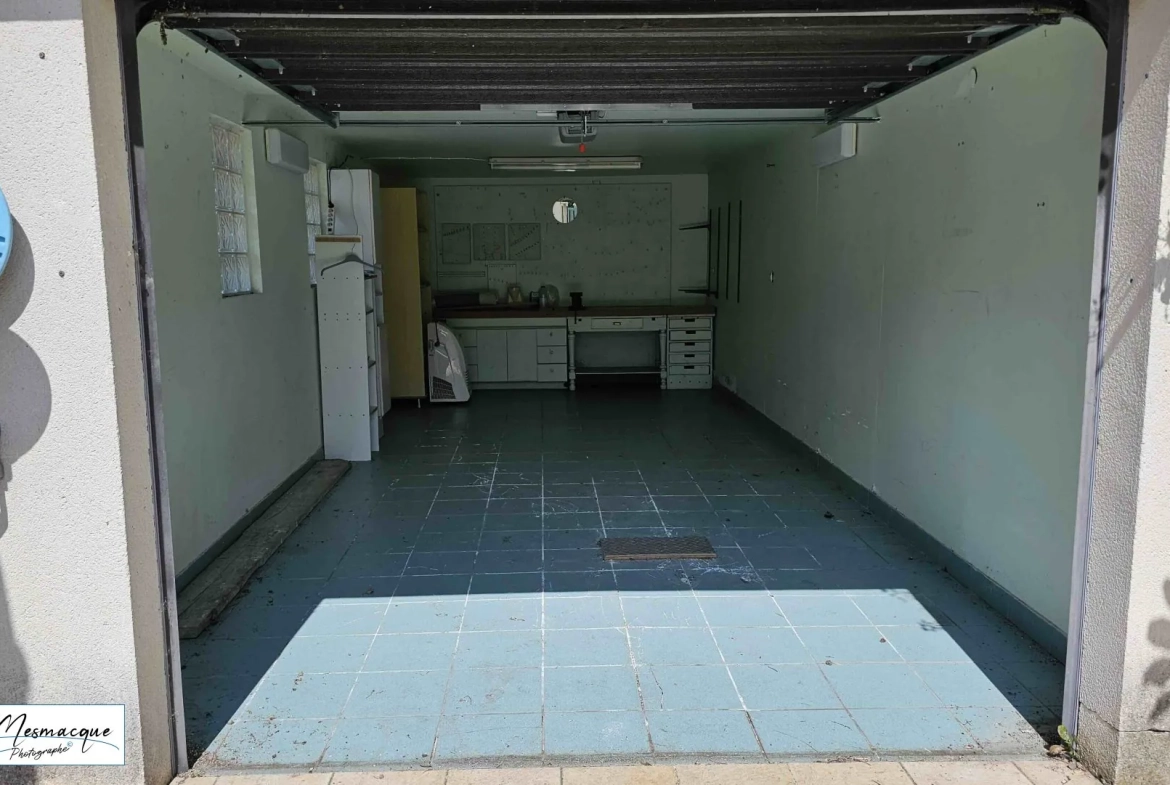 Charmante maison de plain-pied à Morsang-sur-Orge avec garage et dépendances 