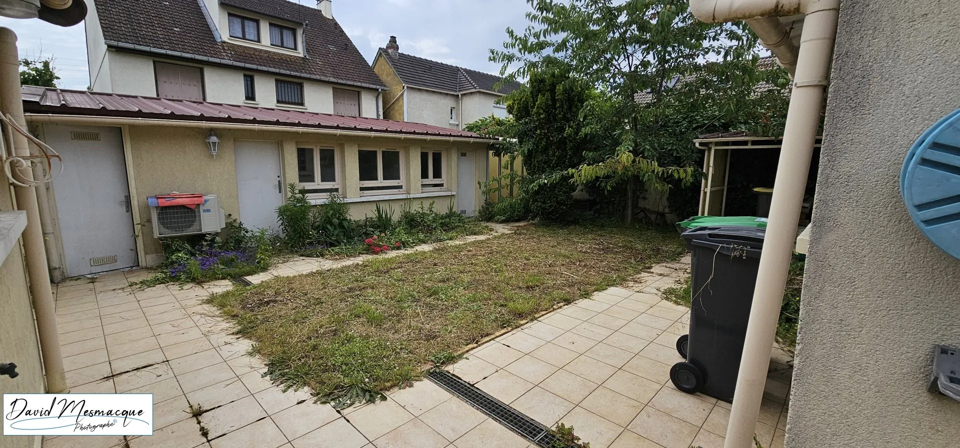 Charmante maison de plain-pied à Morsang-sur-Orge avec garage et dépendances 