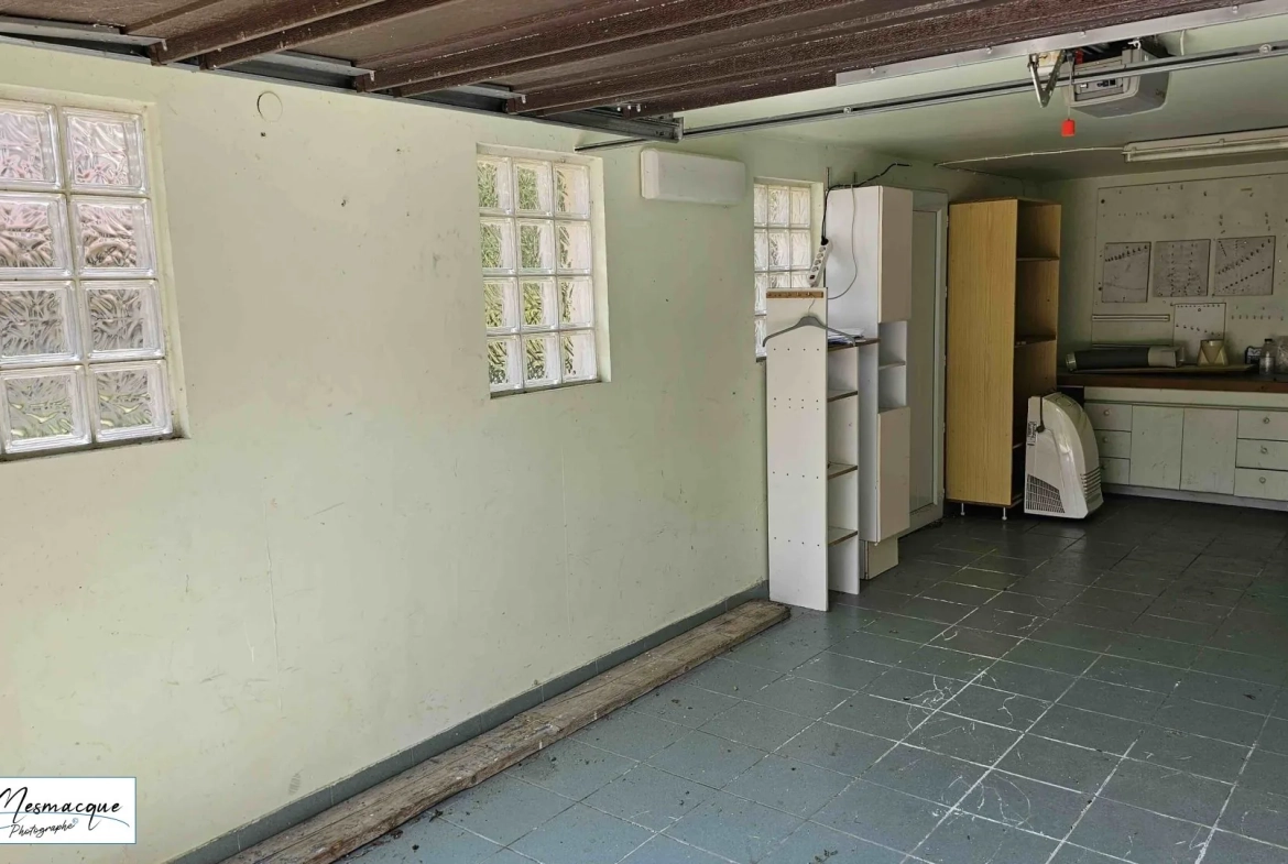 Charmante maison de plain-pied à Morsang-sur-Orge avec garage et dépendances 