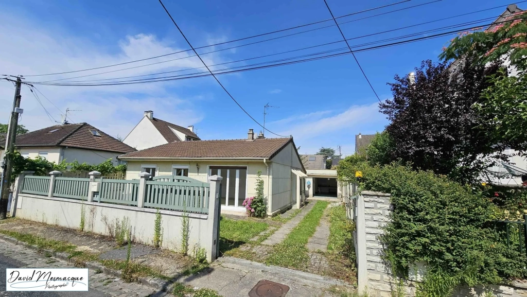 Charmante maison de plain-pied à Morsang-sur-Orge avec garage et dépendances