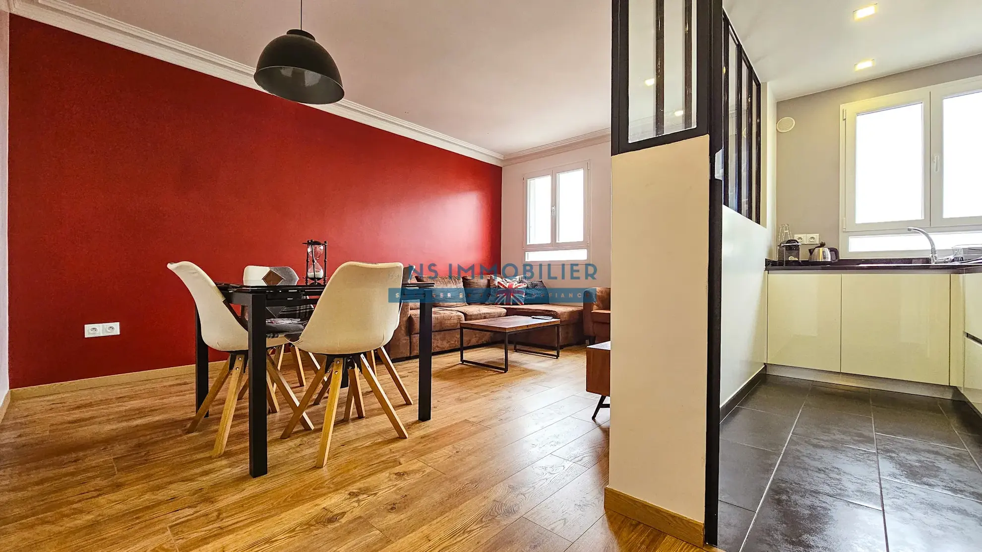 Bel appartement F2 rénové avec balcon et cave à Sartrouville 