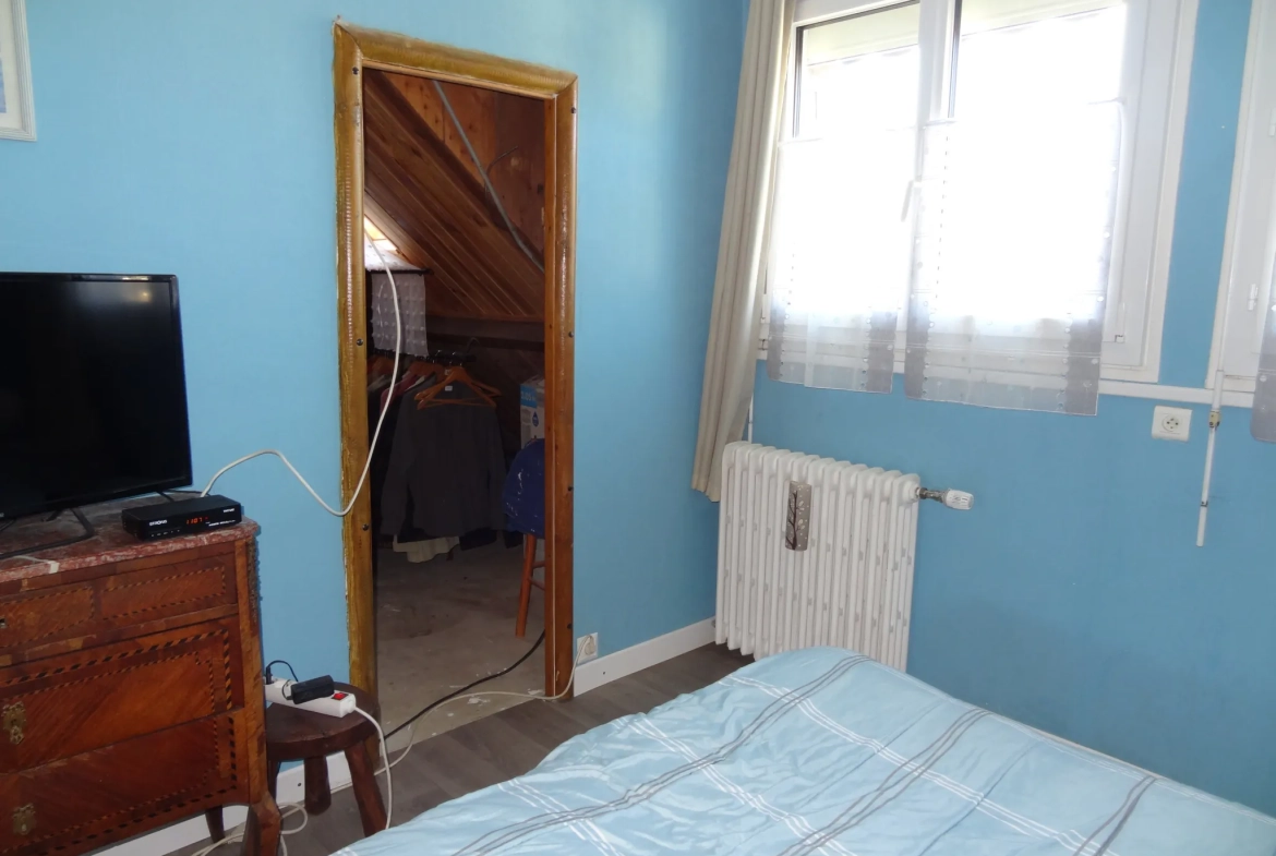 Maison de plain-pied avec jardin, garage à Saint Nicolas du Pelem 