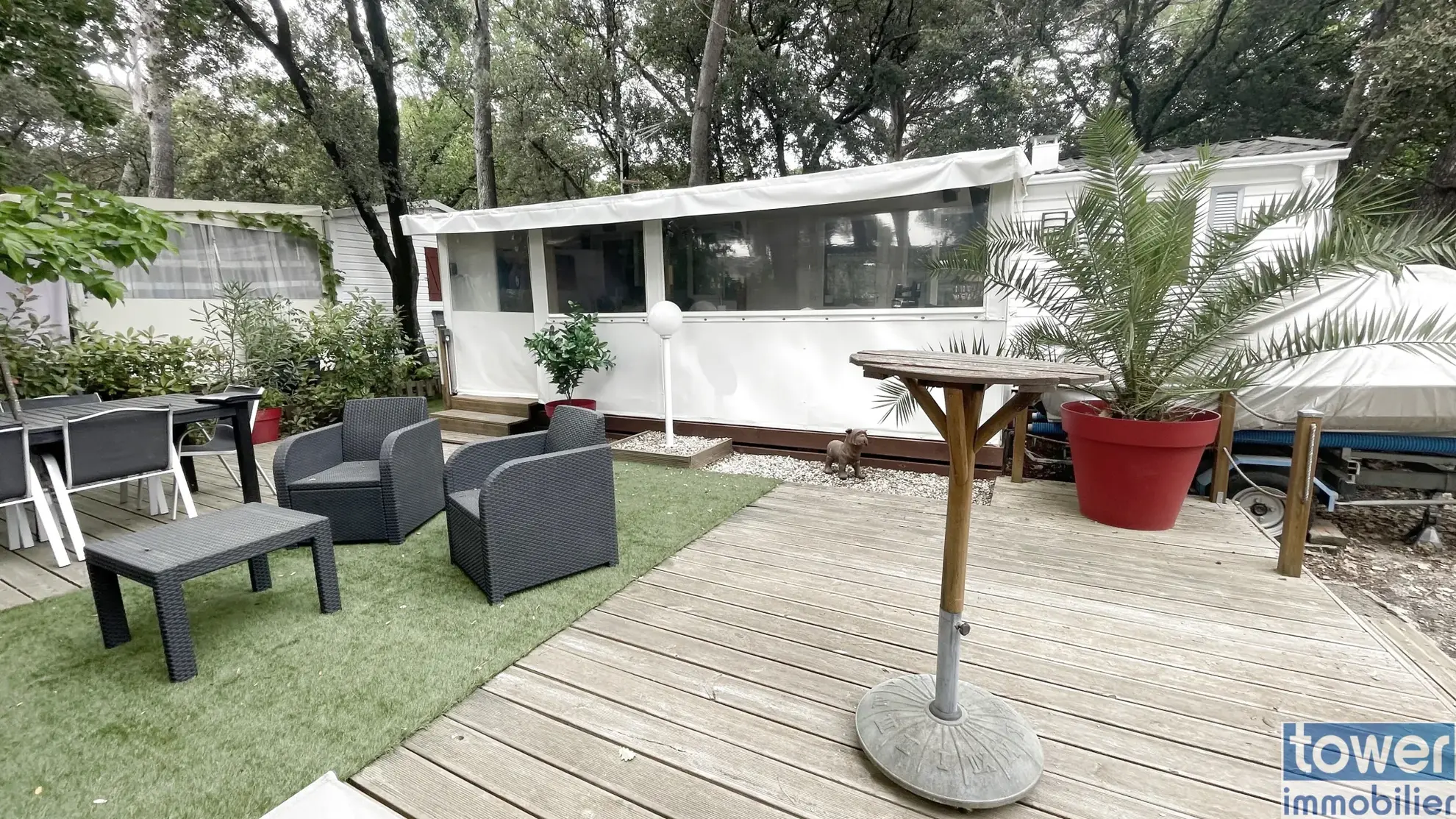 Mobilhome 3 chambres dans parc de loisirs 5 étoiles à Puget-sur-Argens 