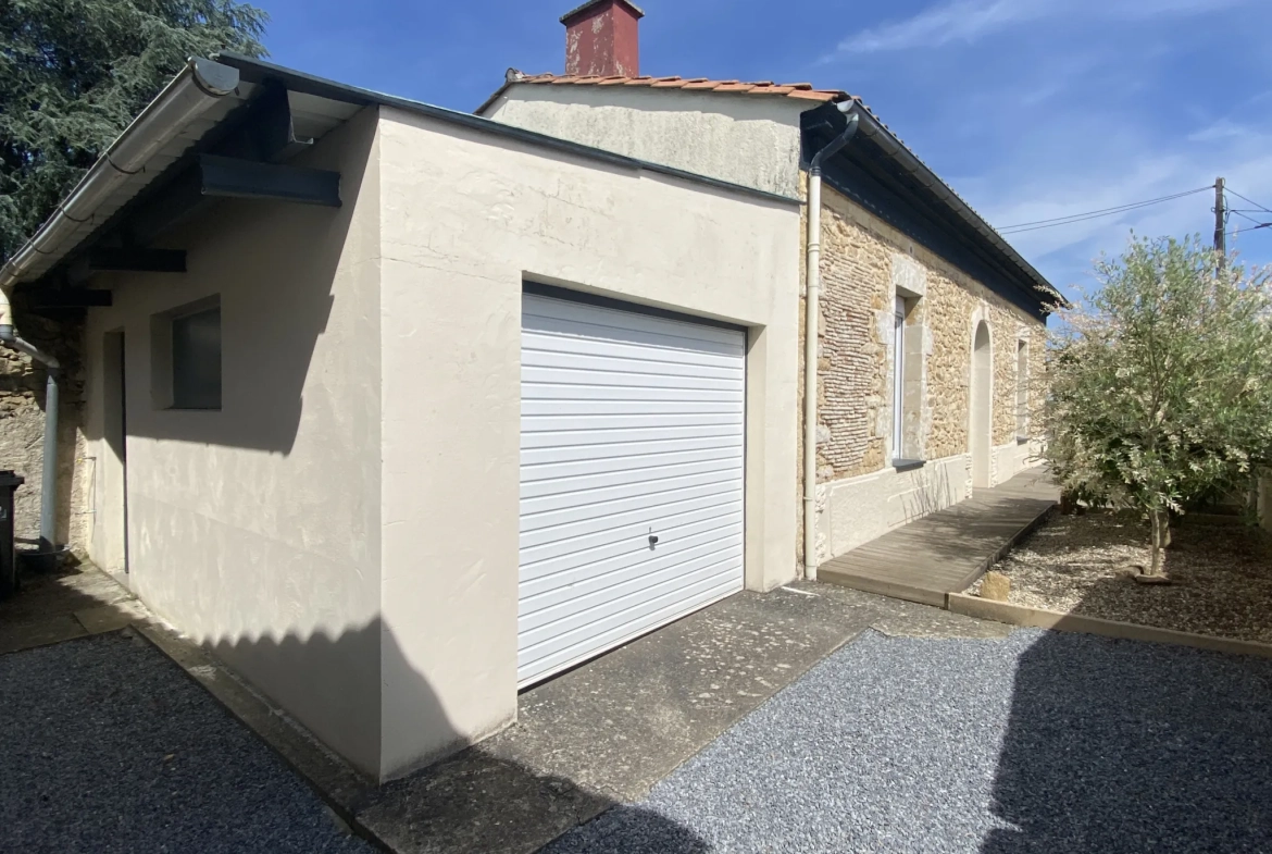 Maison en pierre rénovée à 5 minutes de Langon – Charme et confort 