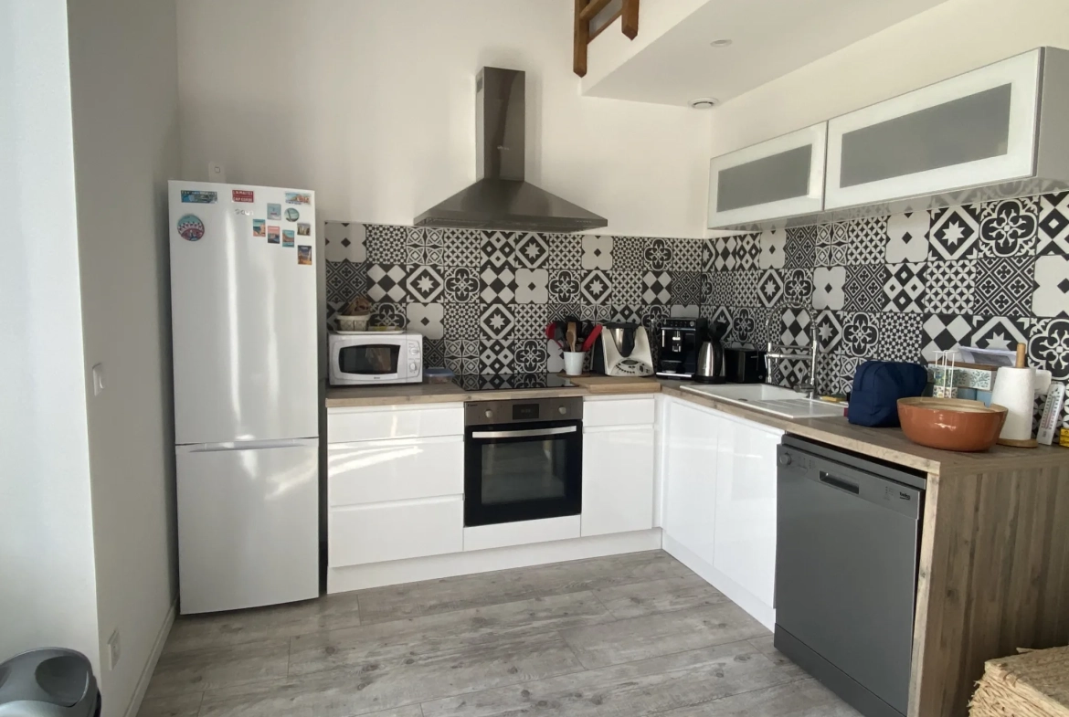 Maison en pierre rénovée à 5 minutes de Langon – Charme et confort 