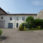 Appartement duplex avec terrasse, jardin et parking à Essey-les-Nancy