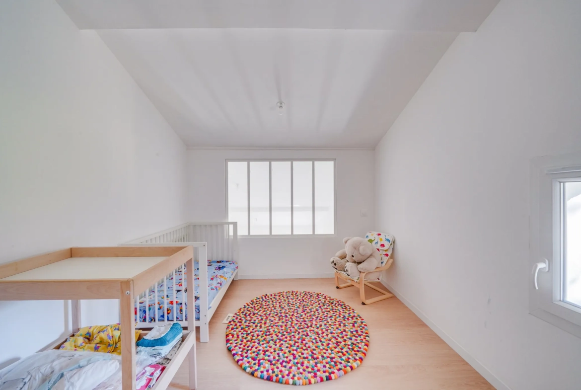 Belle maison en pierre de 133 m² avec jardin à Cubnezais, rénovation récente 