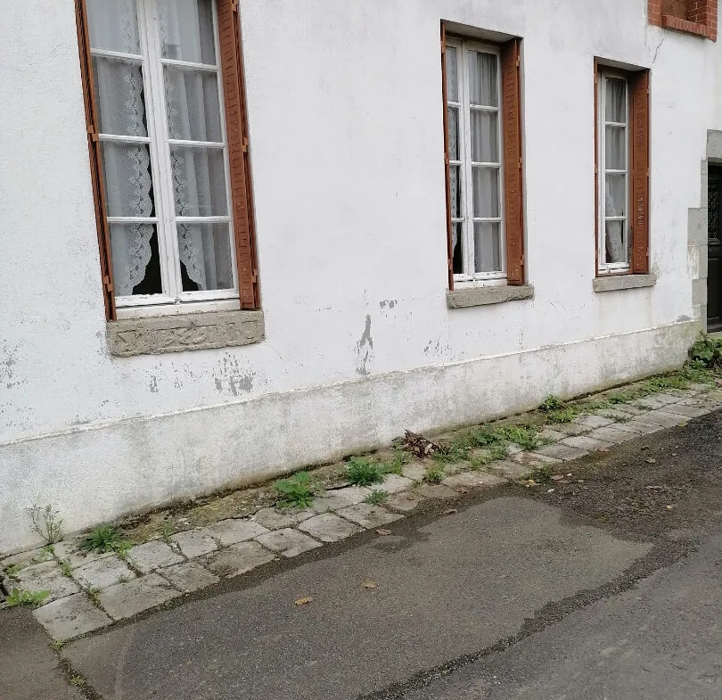 Maison à Louville La Chenard de 110 m² avec grand potentiel et dépendance attenante 