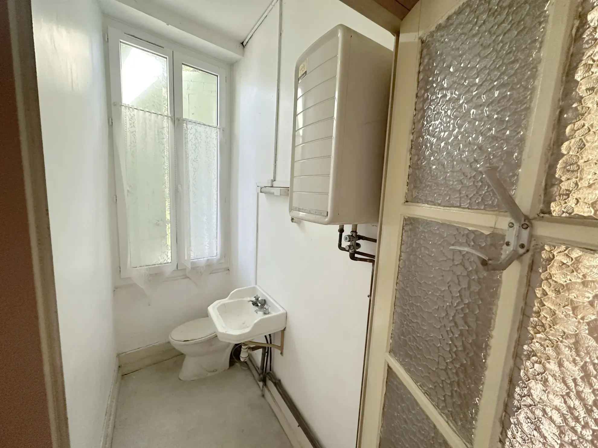 Maison en pierre avec grand garage à Sainte-Bazeille 47180 - Opportunité rare 