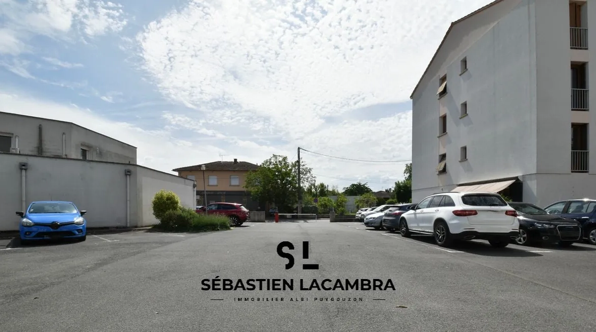 Studio à vendre avec balcon, parking et cave à Albi - Opportunité idéale 