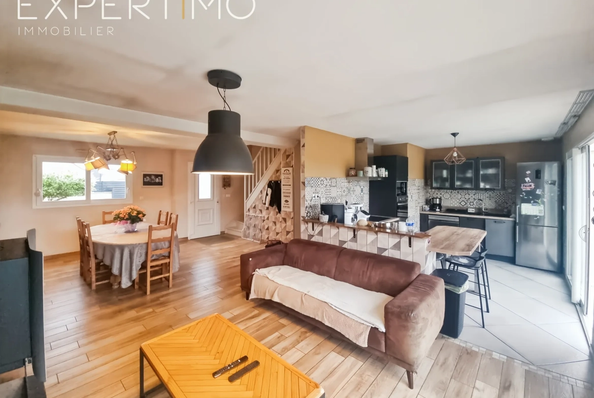 Magnifique maison familiale de 121 m² à Le Mesnil Reaume avec jardin et confort moderne 