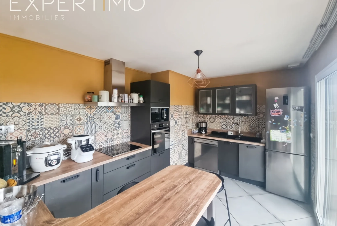 Magnifique maison familiale de 121 m² à Le Mesnil Reaume avec jardin et confort moderne 