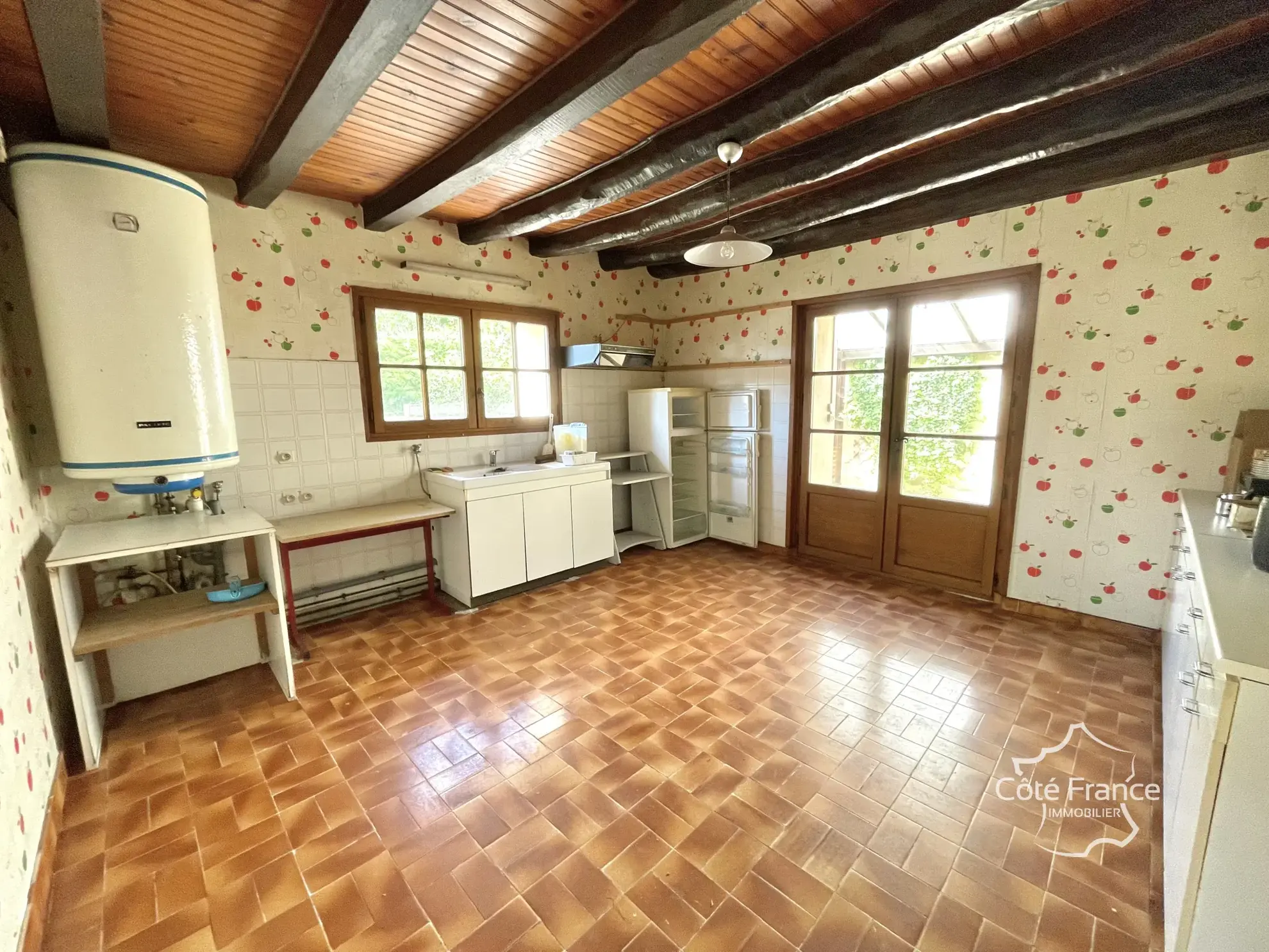 Maison de charme à Merry-Sec avec jardin et potentiel d'aménagement 