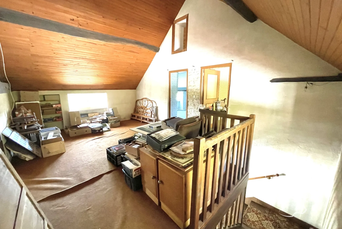 Maison de charme à Merry-Sec avec jardin et potentiel d'aménagement 