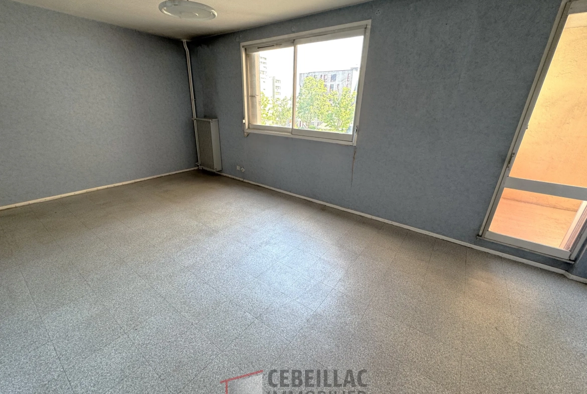 Appartement T3 avec balcon à Clermont-Ferrand – Près du tramway 