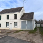 Immeuble de rapport à Angerville – 4 logements et 4 garages, bon rendement locatif