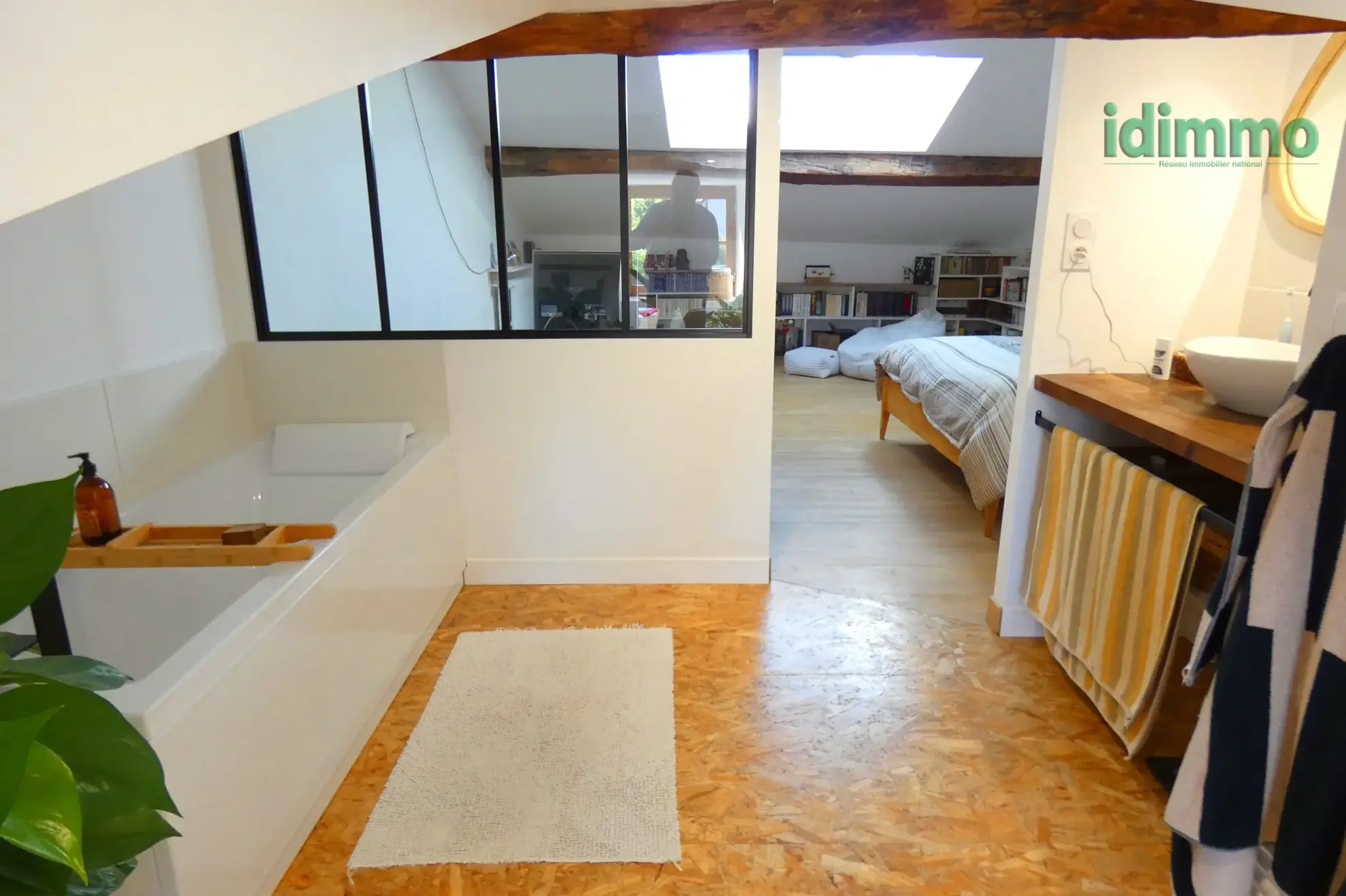 Charmante maison de ville dans le centre historique d'Aurillac, 3 chambres, garage et atelier 