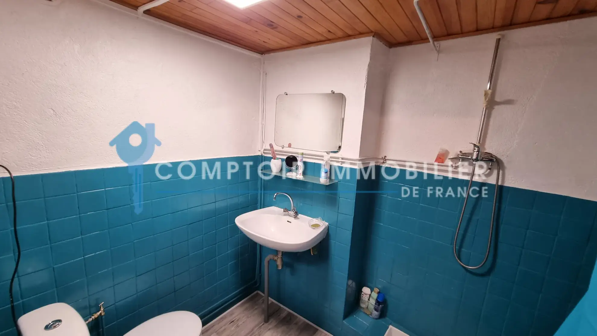 Maison de village de 70 m² à Salettes en Ardèche, résidence secondaire avec vue montagne 