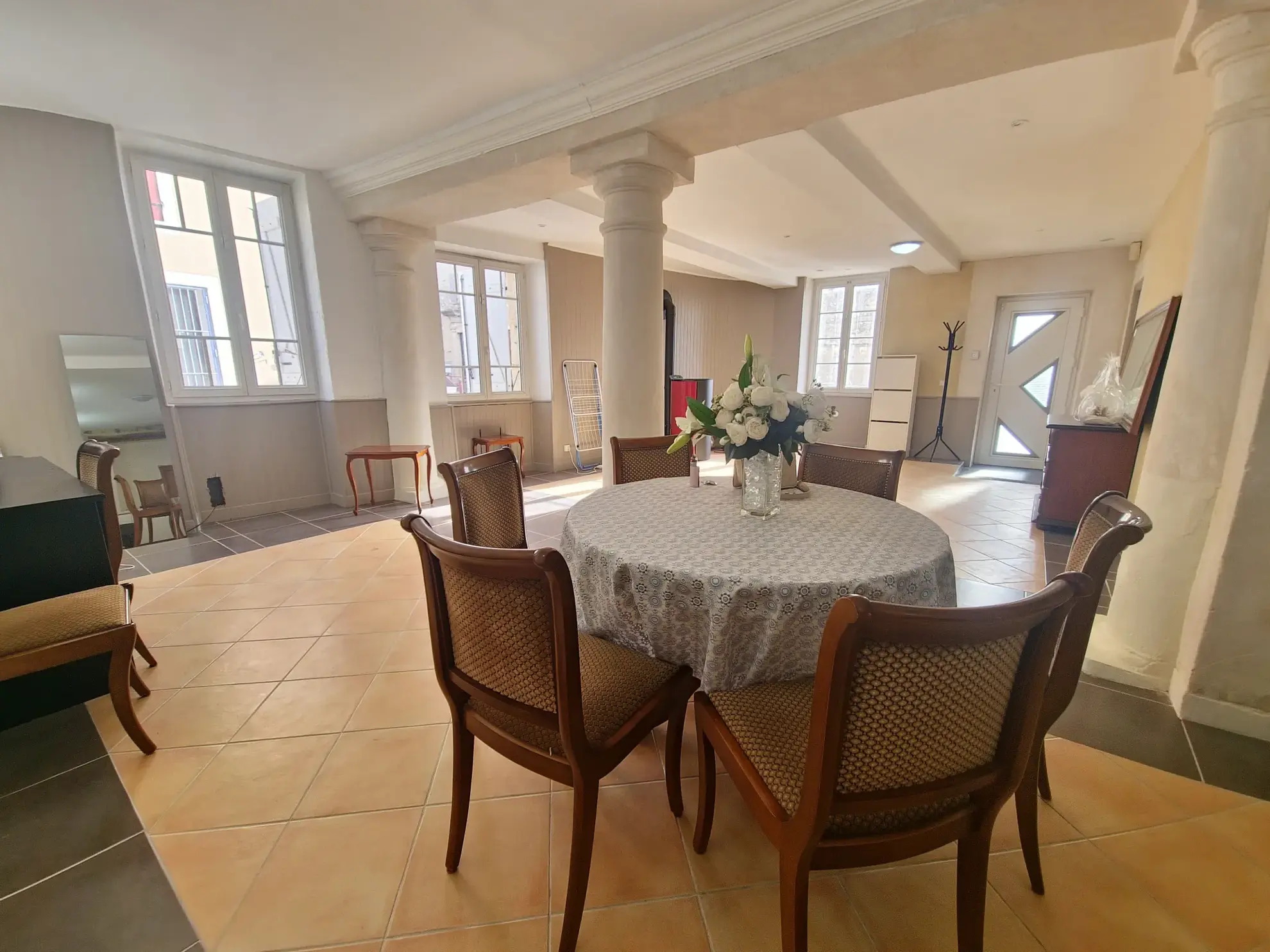 Maison de village en vente à Les Ganges Gontardes de 161m² avec grand terrain et potentiel d’extension 